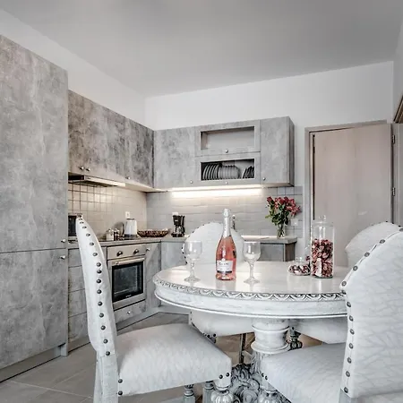 Cantonella Apartamento *